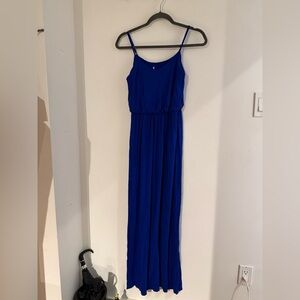 Elegant Blue Maxi Dress